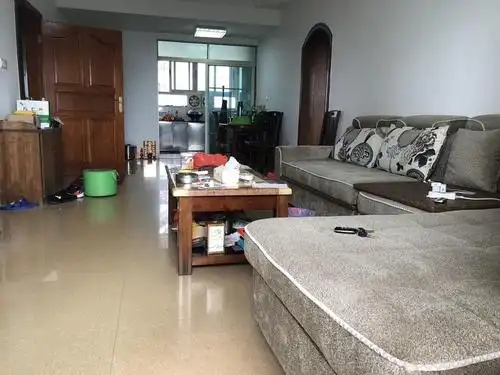 房子真实在售看房提前预约