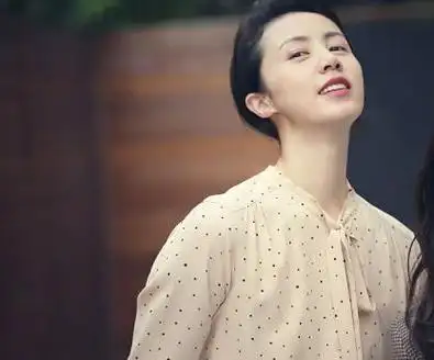 一家5口人,4个闹丑闻,相夫教子却没话语权的孙莉,如今后悔了吗