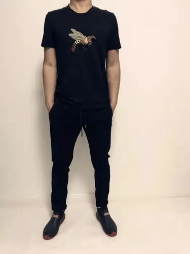 试穿l码. 身高180cm,体重160斤.