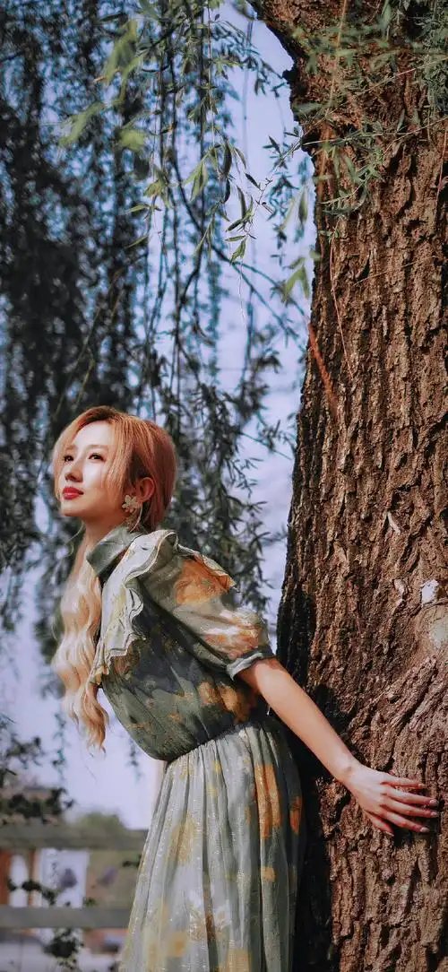 孟美岐超话·#和孟美岐的星岐旅行#    98·90|壁纸    @孟美岐