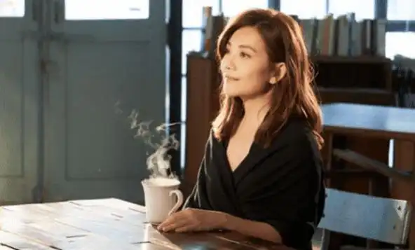 网易首页>网易号>正文申请入驻> 查看大图梁静茹是一位歌手,经常出现