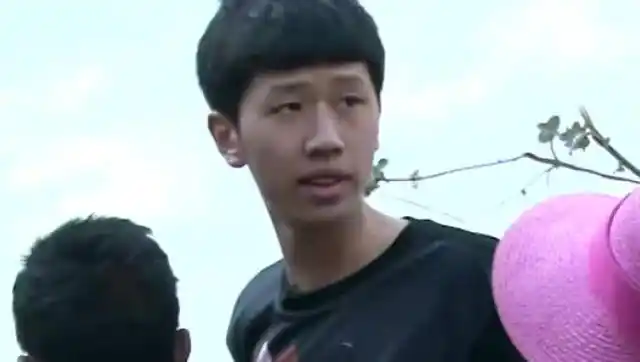 变形计 第8季 《变形计》富二代好心把王境泽当兄弟,王境泽动不动就