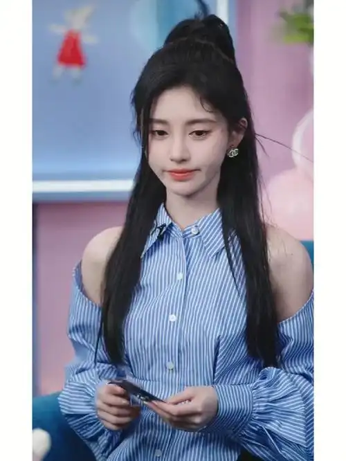 鞠婧祎直播生图