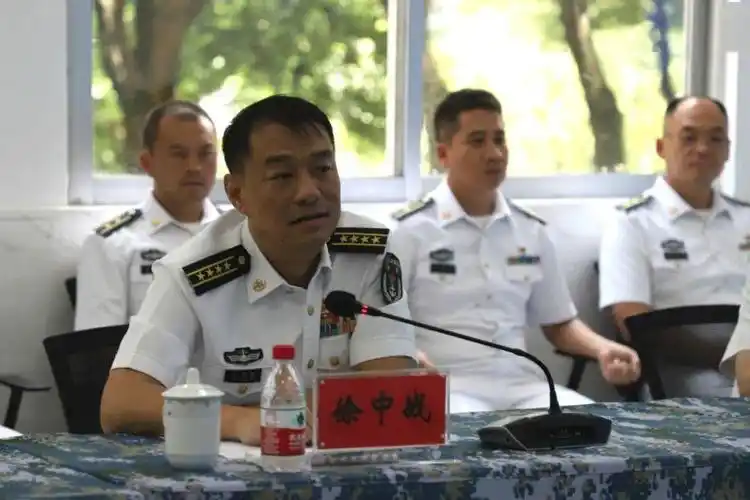 八一前夕虎门慰问团与部队官兵共叙军民鱼水情