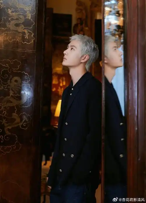 但是又在你的视野里闪闪发光大龄初恋追星喜欢王一博的我,感觉找到了