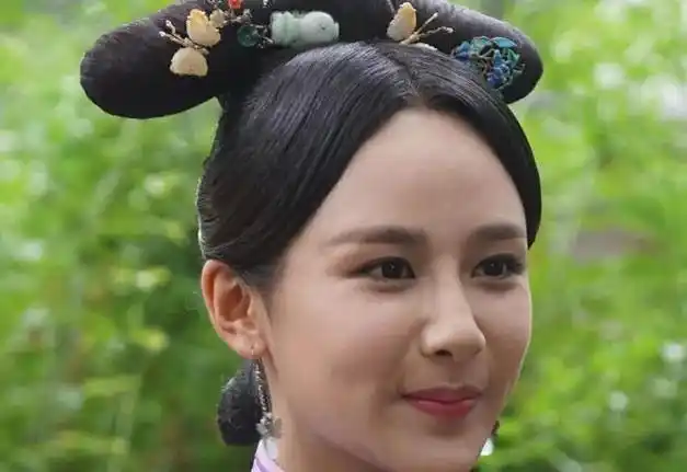 整容脸上镜有多垮?这就是张艺谋,坚决不用整容脸的原因吧|杨紫|张萌|