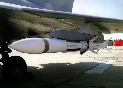 2011-1-5 10:52          sd-10中距空空导弹,sd-10