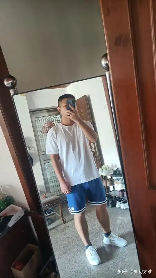 男生170cm,170斤大概是什么样的啊? - 知乎