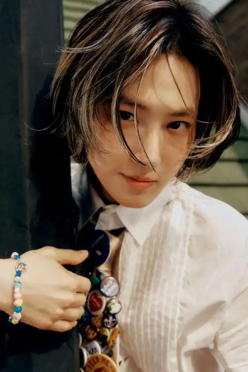 [星闻]exo成员suho迷你3辑讲述浪漫故事,把汉江装满suho感性!