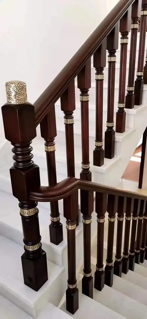 厂家批发橡胶木楼梯小柱大柱扶手橡胶木整料