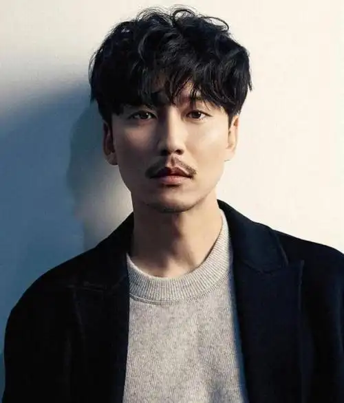 男生烫发类型推荐(5 大推荐空气烫名人最爱)-四五百科