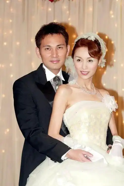 董维嘉的老公简介毛毅(55岁前tvb男艺人娶「顶级千金」) - 帮企客