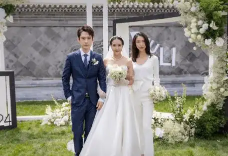 快女齐聚惹人感动,圈外老公颜值超高_李斯丹妮_男子_因为