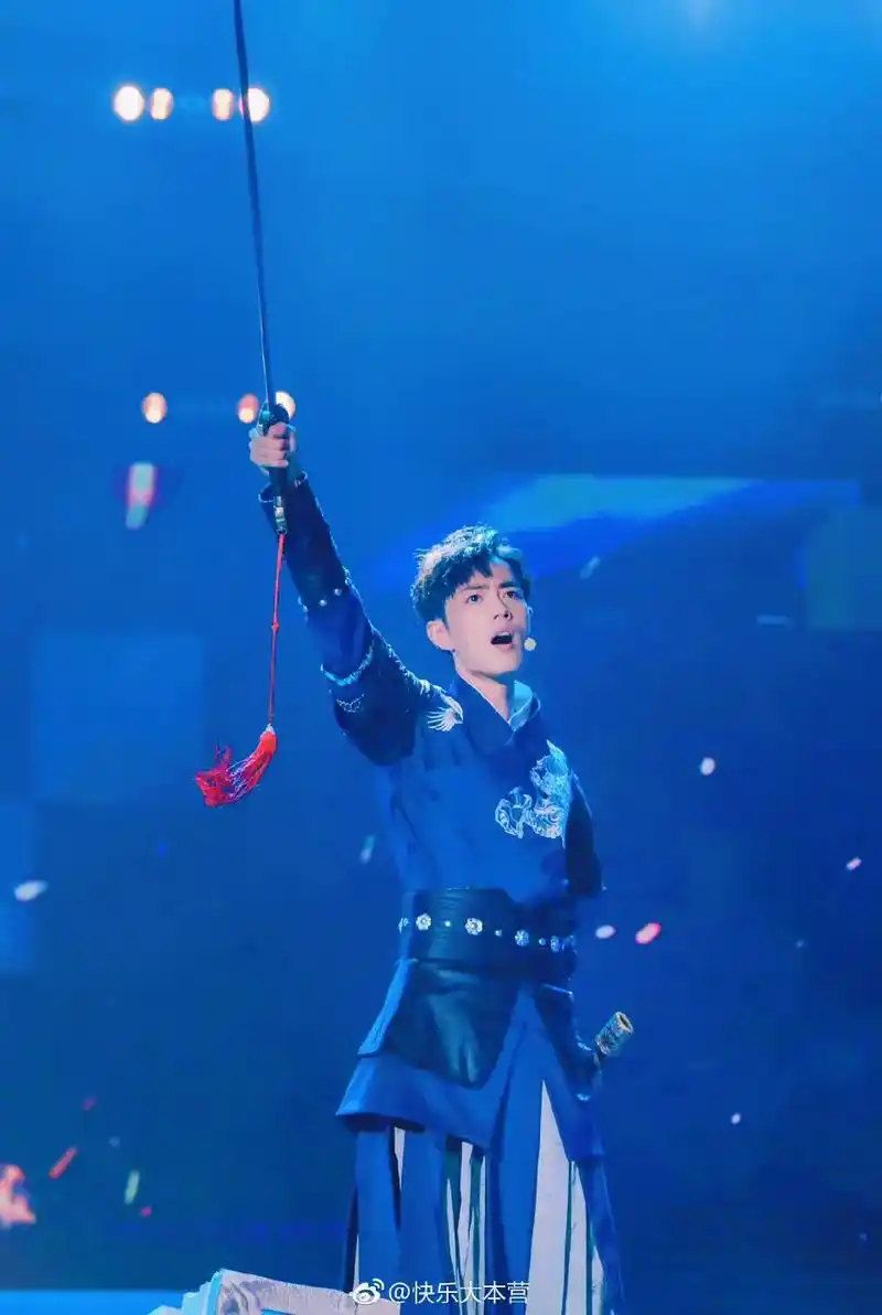 感谢18年的快本让我认识#肖战,恭喜#肖战粉丝破三千万  - 抖音