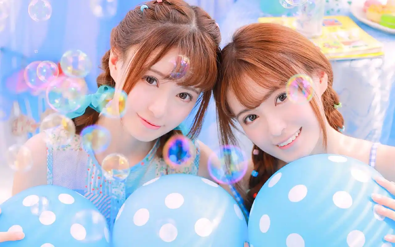 可爱闺蜜清新唯美写真图片高清桌面壁纸