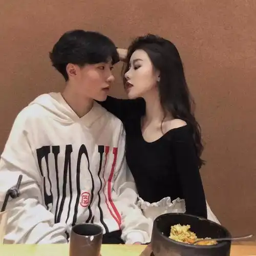 情侣头像抖音最火头像潮人都用这些