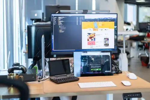 少数派员工的桌面长啥样桌面陈设大揭秘第一弹