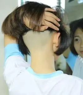 漂亮小美女剃后空式短发-芳飞1235