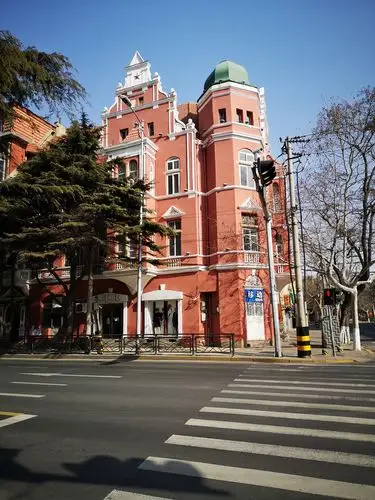 青岛中山路栈桥附近的老建筑打卡圣地