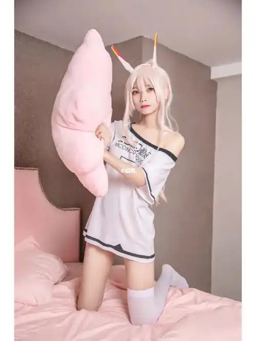 免费劳力摄影男票后期/出镜:本人(疫情封控没有买创可贴 忘带耳机的