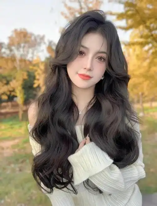 长脸型适合什么发型?这几款发型让你秒变时尚达人!