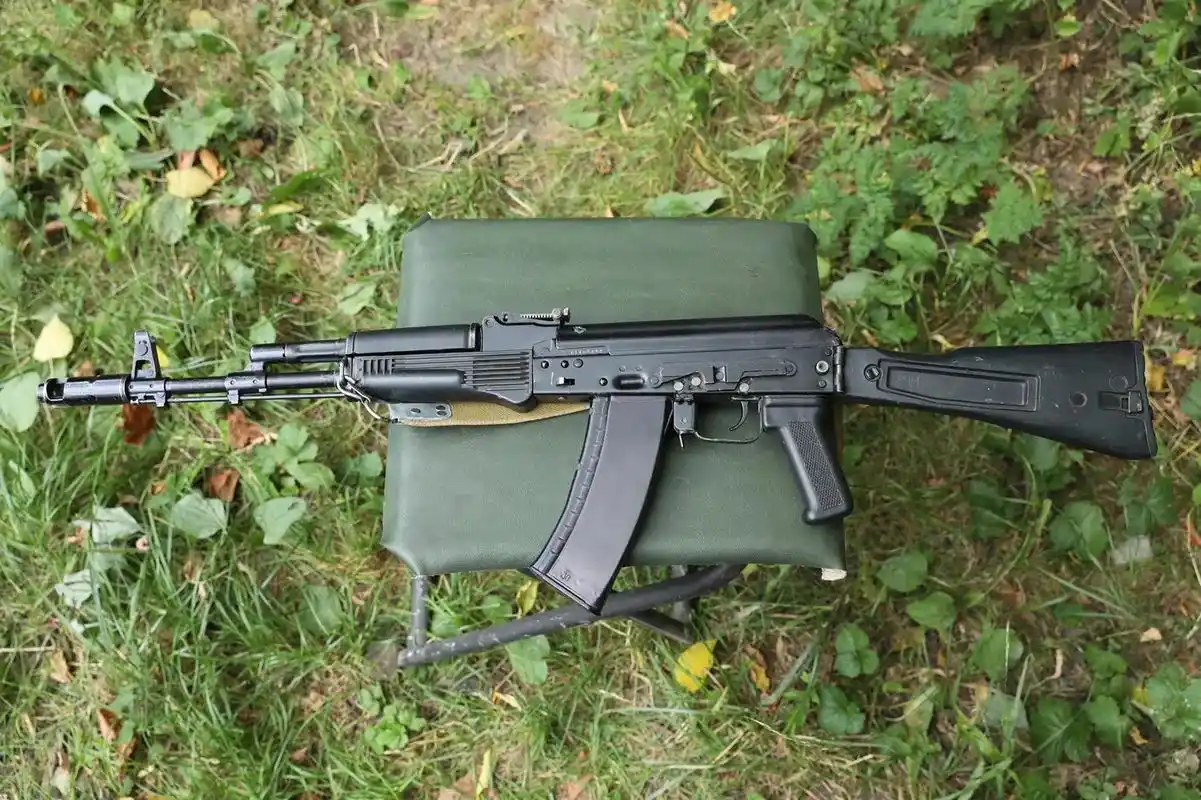 2001年产ak-74m.图片来自osob store #军 - 抖音