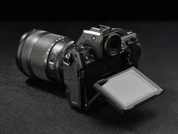 有料评测尼康z8评测27999元堪比旗舰的全能型全画幅相机