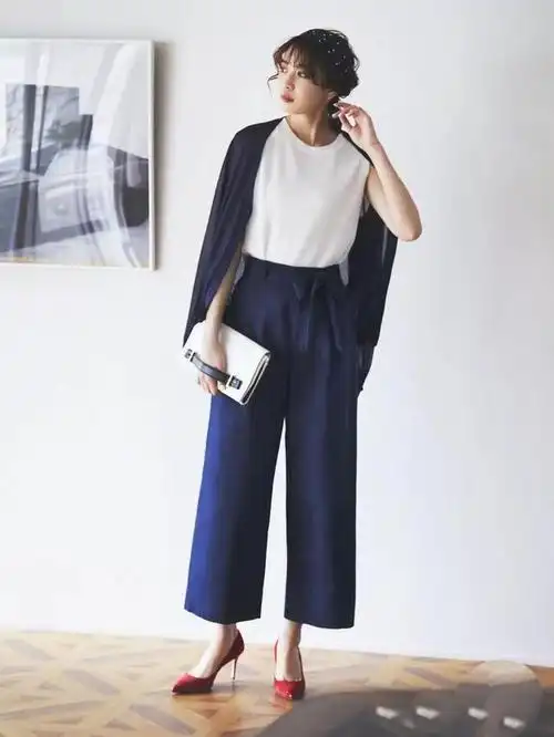 集万千宠爱于一身的阔腿裤日本女性超会穿优雅休闲又舒服