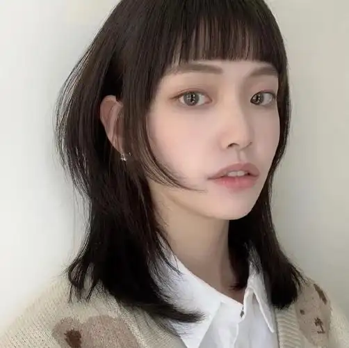 高层次齐刘海乖巧酷帅知性随时切换