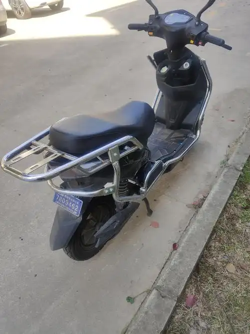 出售老国标二手电动车只用过3个月