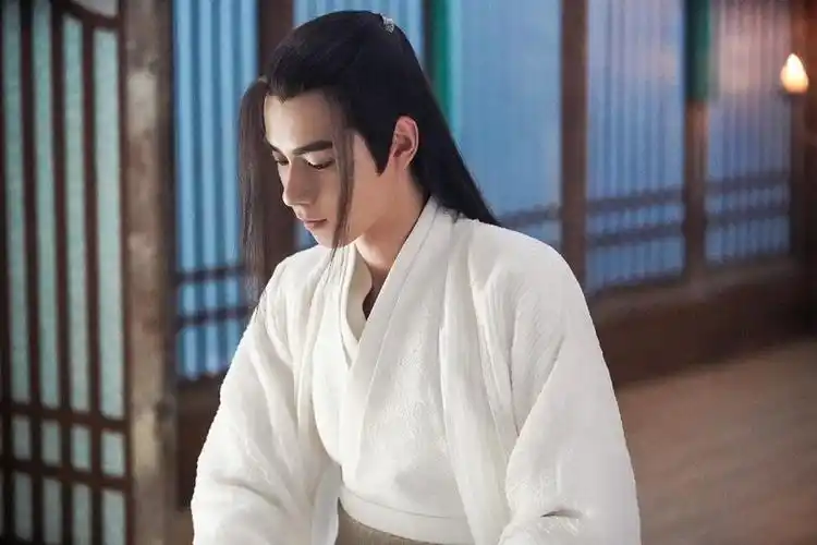 10位古装男神龚俊就是绝世千金男主林一玲珑造型超帅