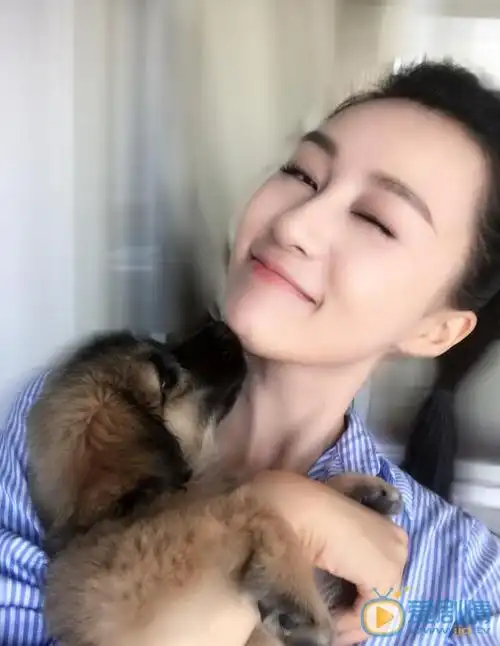 夏楠个人资料简介_夏楠图片写真_生活照_家庭背景-明星库