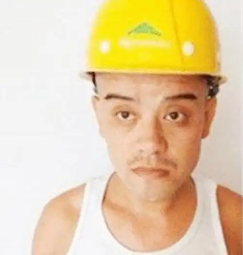 回顾靠"光头强"走红,娶网红开豪车,后媳妇跑路,开摩的讨生活