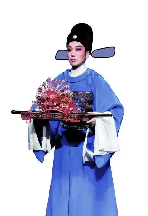 《宦门浪子》中的马倚天,《三请樊梨花》中的薛丁山,《蛟龙扇》中的