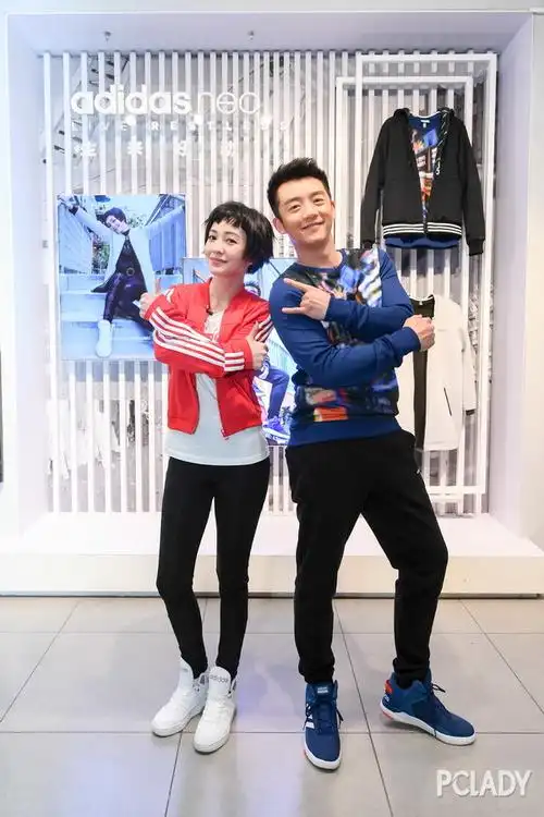 郑恺携新代言人郭采洁霸屏来袭