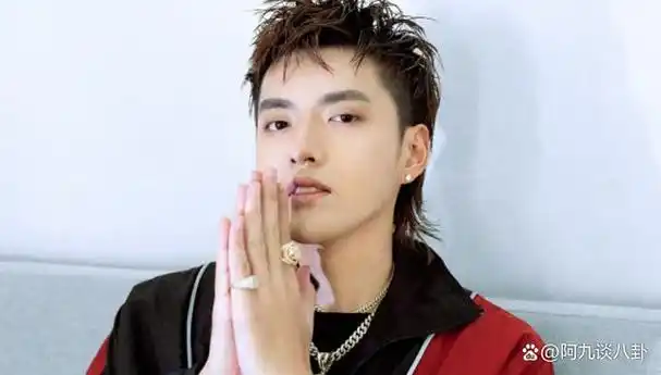 从吴亦凡到蔡徐坤,李易峰,这些曾经的顶流明星都被曝出各种丑闻.