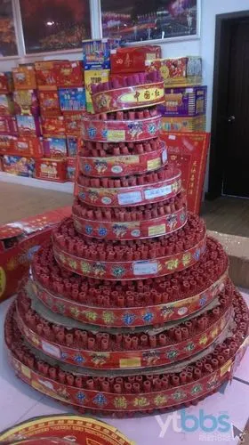 [求租车] 新年鞭炮供应,厂家直销避免中间差价,免费送货上门,货到付款