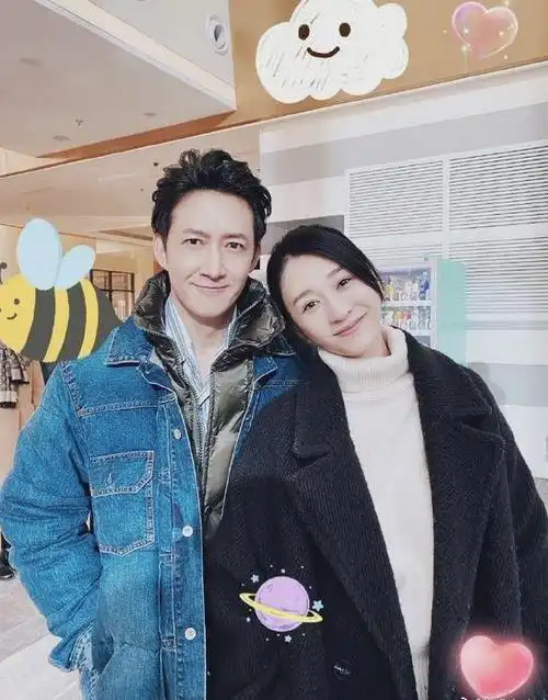 2020年4月,38岁的高斯怀孕了,是高龄孕妇,王阳本想放弃所有工作,在家