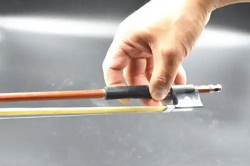 小提琴的持弓要点和运弓练习