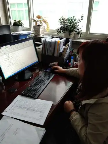 财务科工作照片