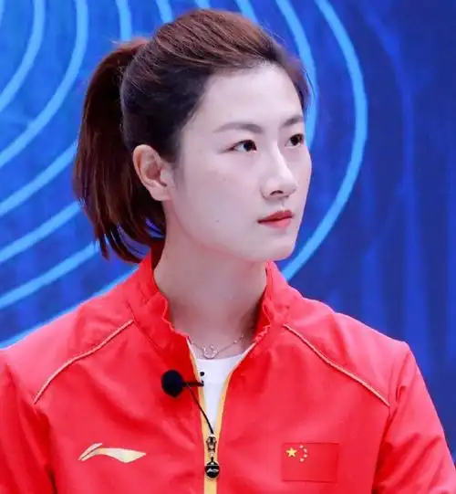乒乓球大满贯丁宁发文退役26年生涯圆满结束开启北大求学之路