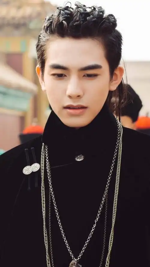 宋威龙半妖倾城