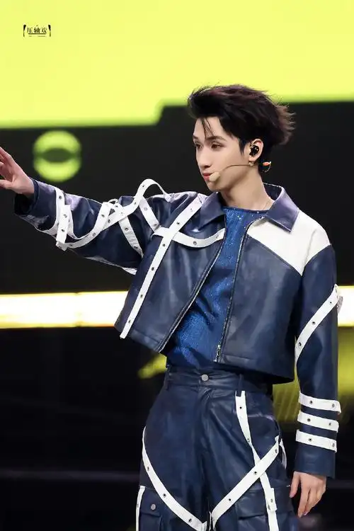 严浩翔叁重楼暨出道四周年演唱会##今日星拍放送