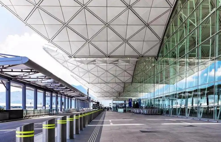 美兰机场停车楼收费计算