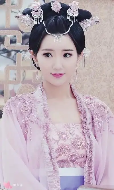 梦梦西瓜  发布到  古装剧 图片评论 0条  收集   点赞  评论  毛晓彤