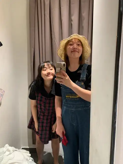 一米七和一米五好朋友夏日穿搭