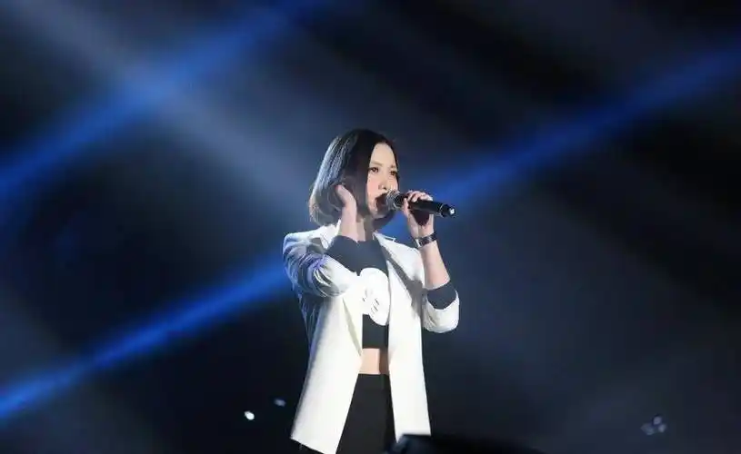 原创姚贝娜病症化疗期间忍痛献唱甄嬛传那英为何要毁了她的梦想