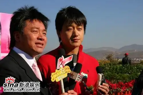 志愿者日在云南大理隆重开机,当红小生佟大为将主演该片男一号肖然,剧