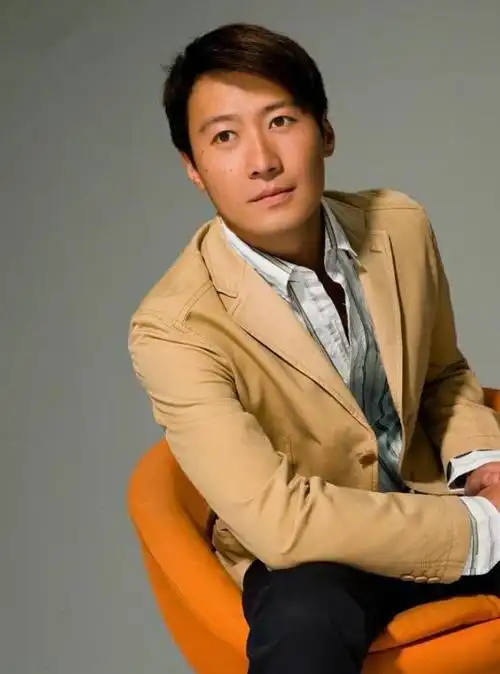 没想到57岁的黎明竟以这种方式在2024年初实现口碑暴增