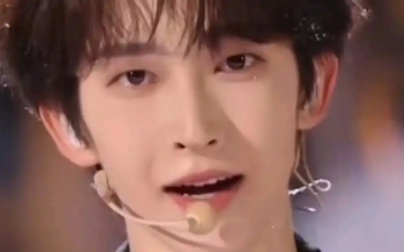 【刘宇】绝美笑容开启2023